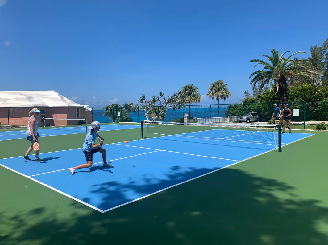 Pompano-Beach-Club-Bermuda-3-Southampton-Parish-hero.jpg