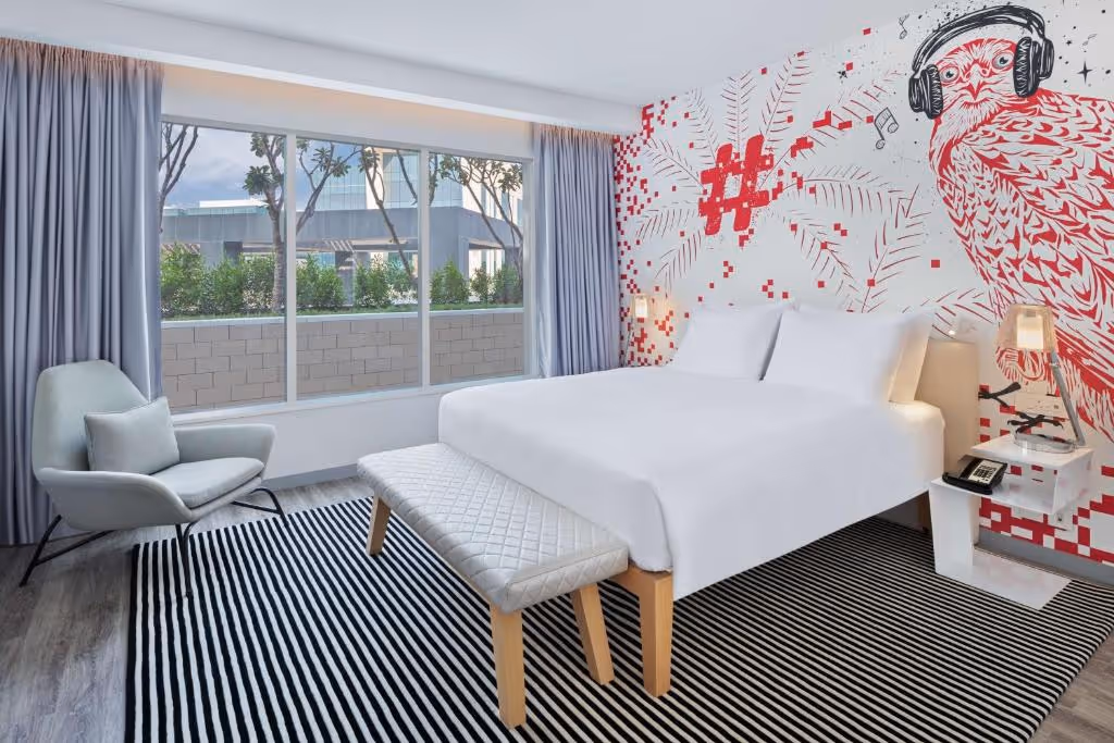 Radisson-RED-Dubai-Silicon-Oasis-United-Arab-Emirates-1-Dubai-property2.jpg