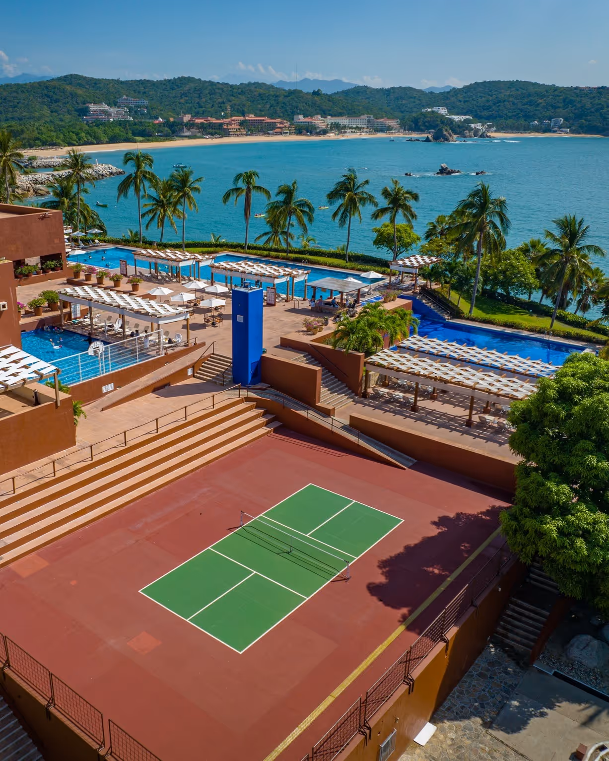 Las-Brisas-Huatulco-Mexico-7-Tangolunda-hero.jpg