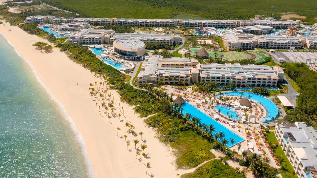 Moon-Palace-The-Grand-Cancun-All-Inclusive-Mexico-4-Cancún-property1.jpg