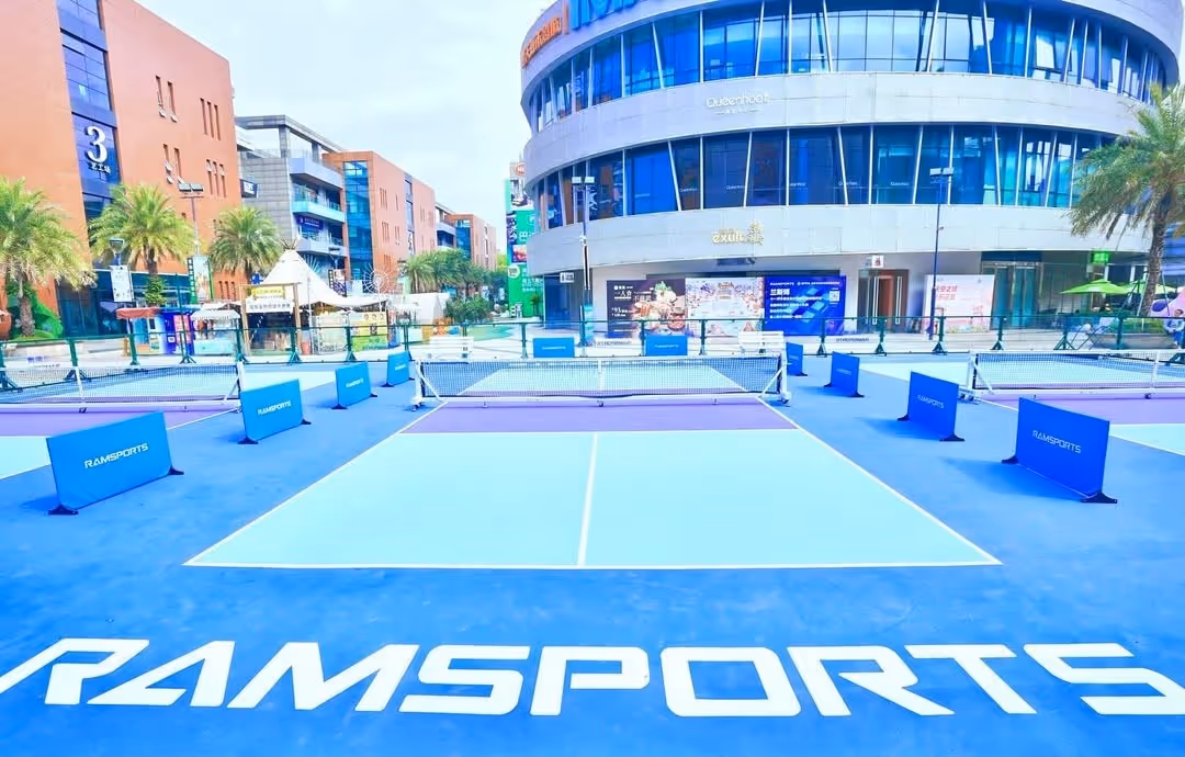 Mission-Hills-Resort-Haikou-China-10-Haikou-court1.jpg