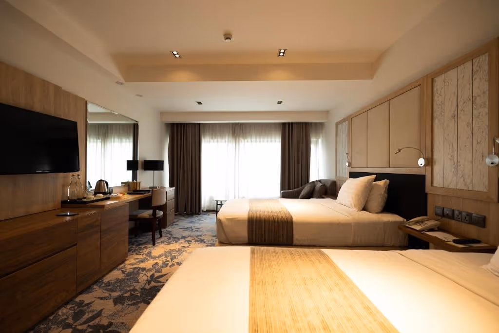 Hotel-Cambodiana-Cambodia-4-Phnom-Penh-property2.jpg