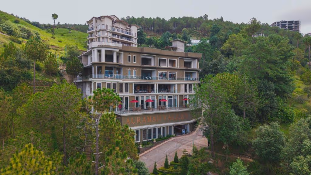 The-Manor-Sports-and-Wellness-Hotel-India-1-Shimla-property1.jpg