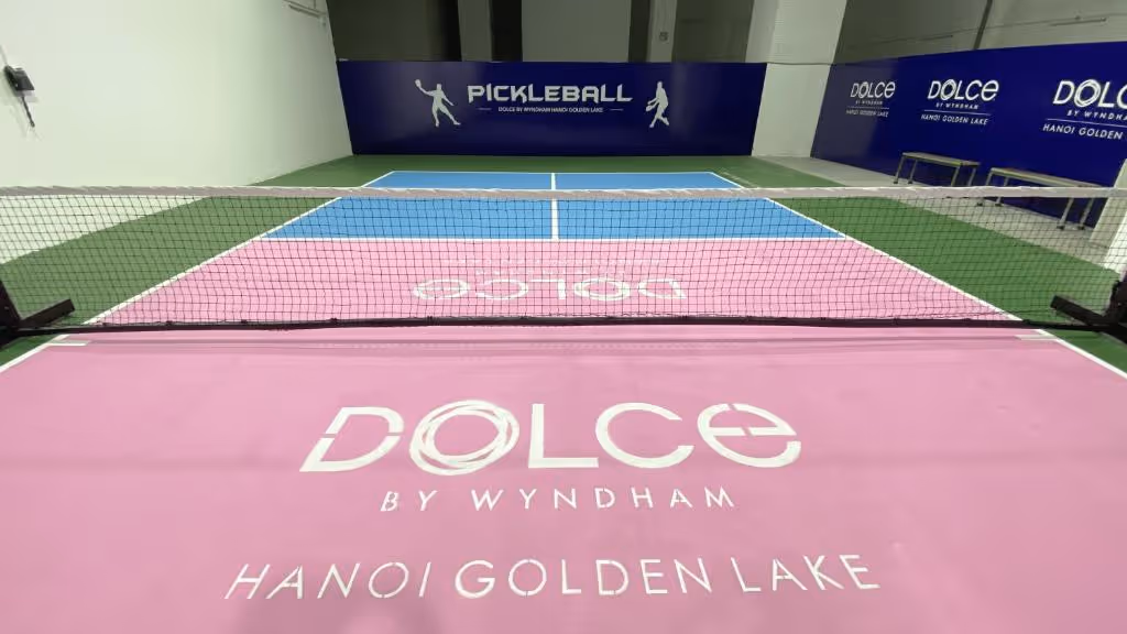 Dolce-by-Wyndham-Hanoi-Golden-Lake-Vietnam-1-Hà-Nội-court2.jpg