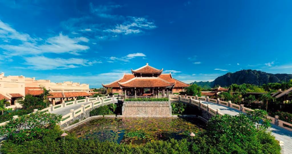 Emeralda-Resort-Ninh-Binh-Vietnam-2-Ninh-Bình-property1.jpg