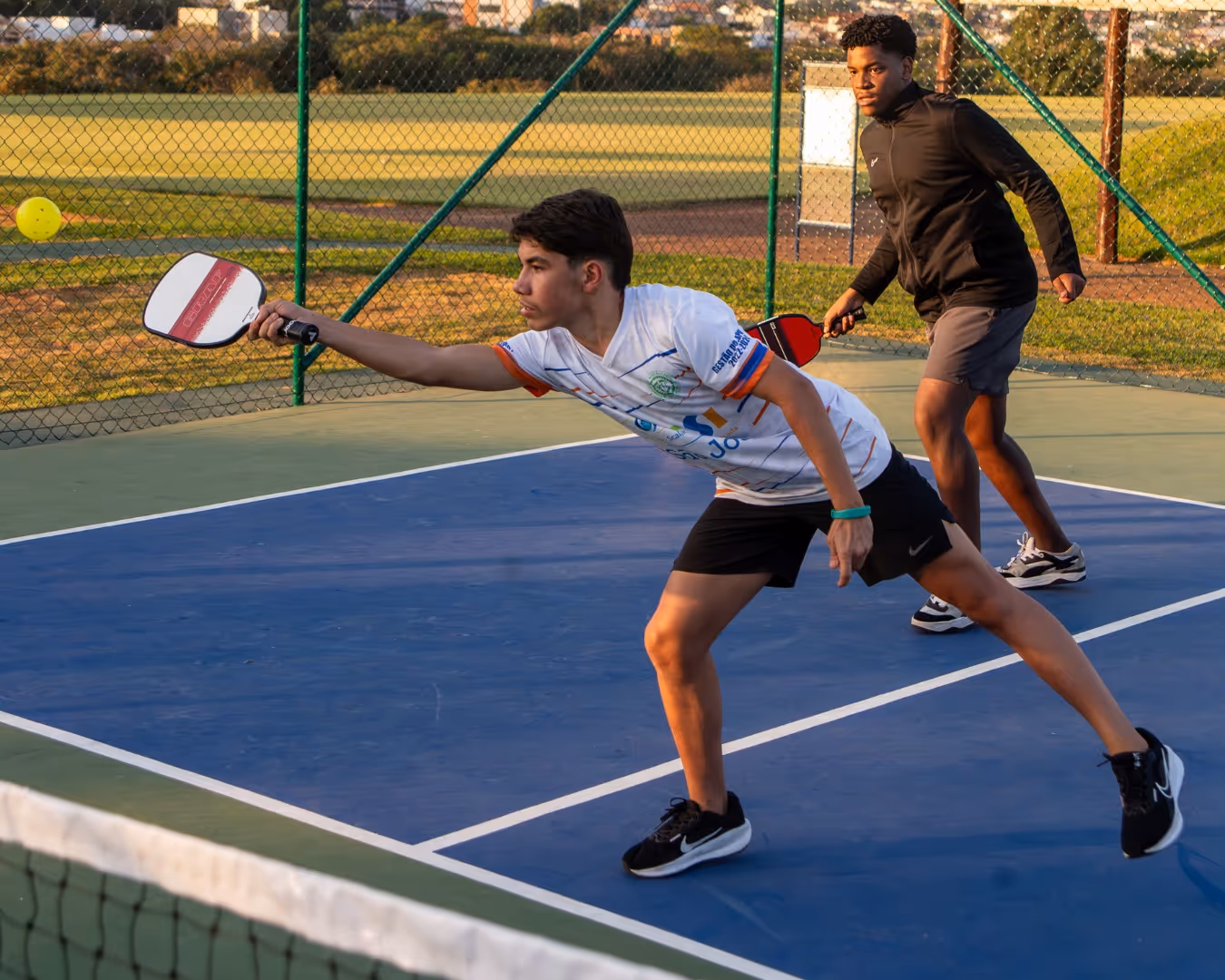 Blue-Tree-Thermas-de-Lins-Resort-Brazil-1-São-Paulo-court1.jpg