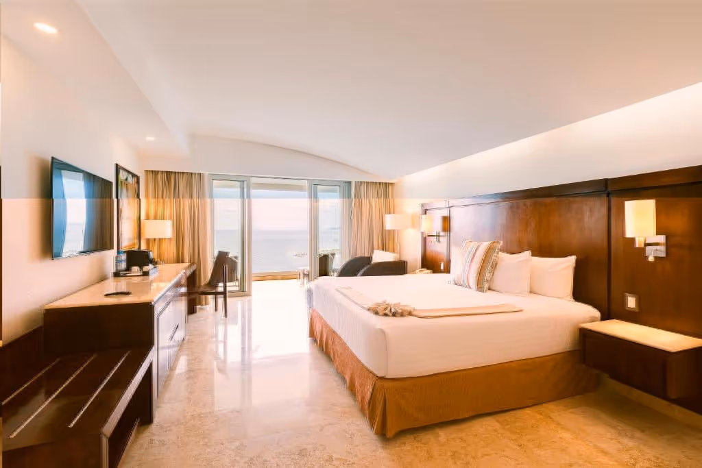 Azul-Ixtapa-Grand-All-Inclusive-Suites-Spa-Convention-Center-Mexico-2-	Guerrero-property2.jpg