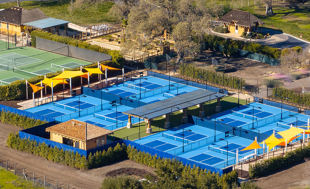 CordeValle-USA-10-California-court3.jpg