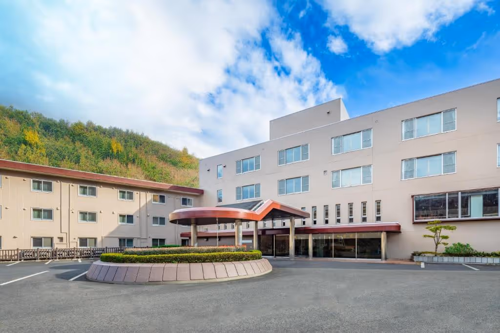 Asarigawa-Onsen-Hotel-Japan-2-Hokkaido-property1.jpg