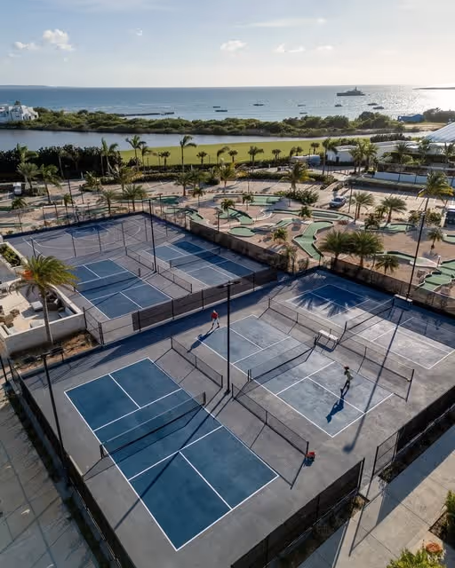 Aurora-Anguilla-Resort-Golf-Club-Anguilla-11-Rendezvous-Bay-court4.jpg