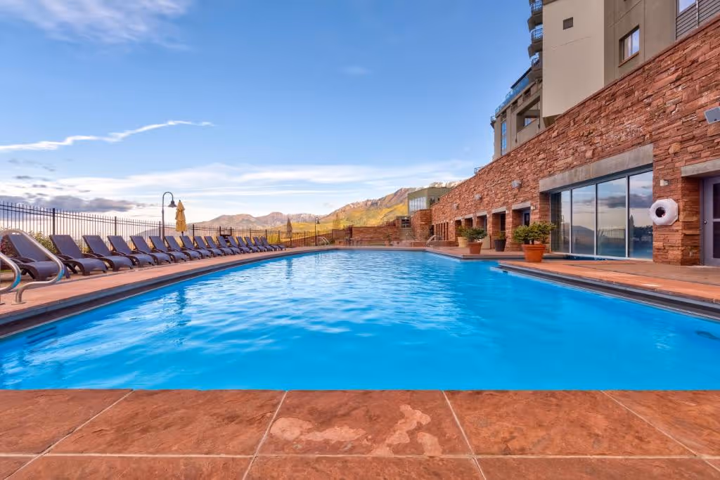 The-Peaks-Resort-and-Spa-USA-4-Colorado-property2.jpg