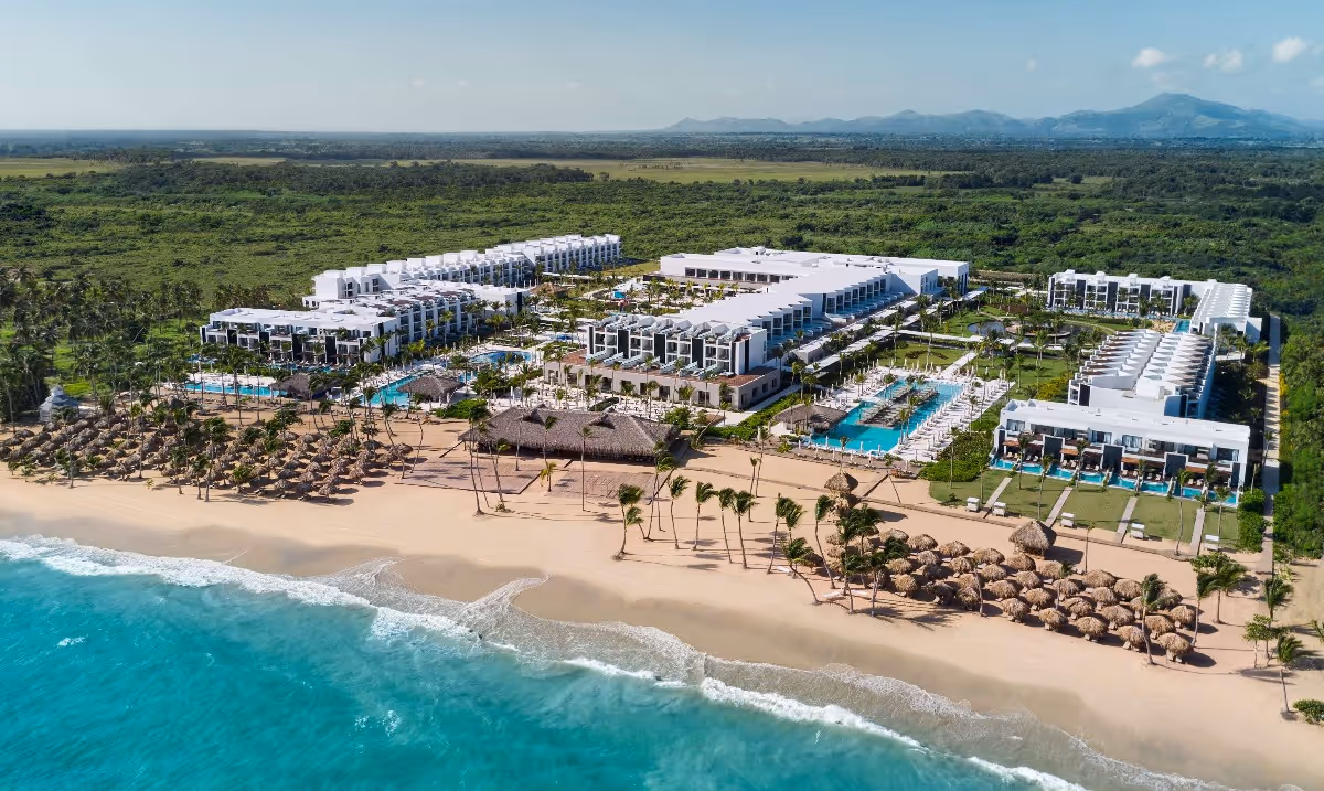 Punta-Cana-All-Inclusive-Resort-Dominican-Republic-1-Uvero-Alto-property1.jpg
