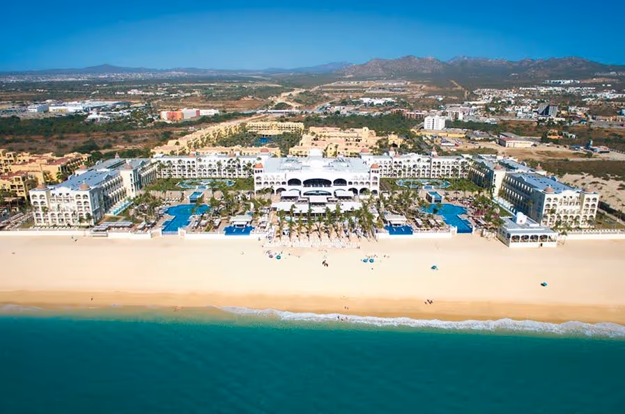 Hotel-Riu-Palace-Cabo-San-Lucas-Mexico-3-Cabo-San-Lucas-property1.jpg