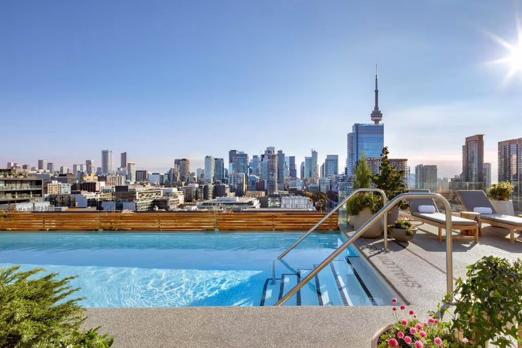 1-Hotel-Toronto-Canada-2-Toronto-property1.jpg