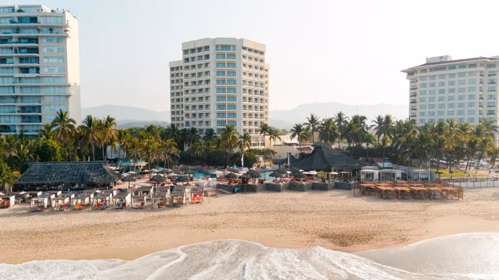Sunscape-Dorado-Pacifico-Ixtapa-Resort-Spa-All-Inclusive-Mexico-4-Zihuatanejo-property2.jpg