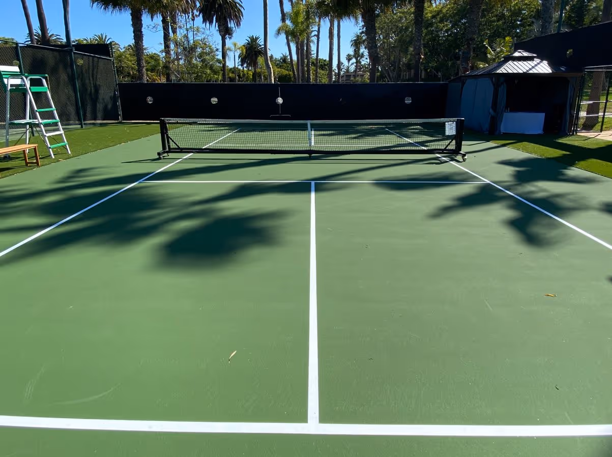 w.JPGHyatt-Regency-Newport-Beach-USA-22-California-court1.jpg