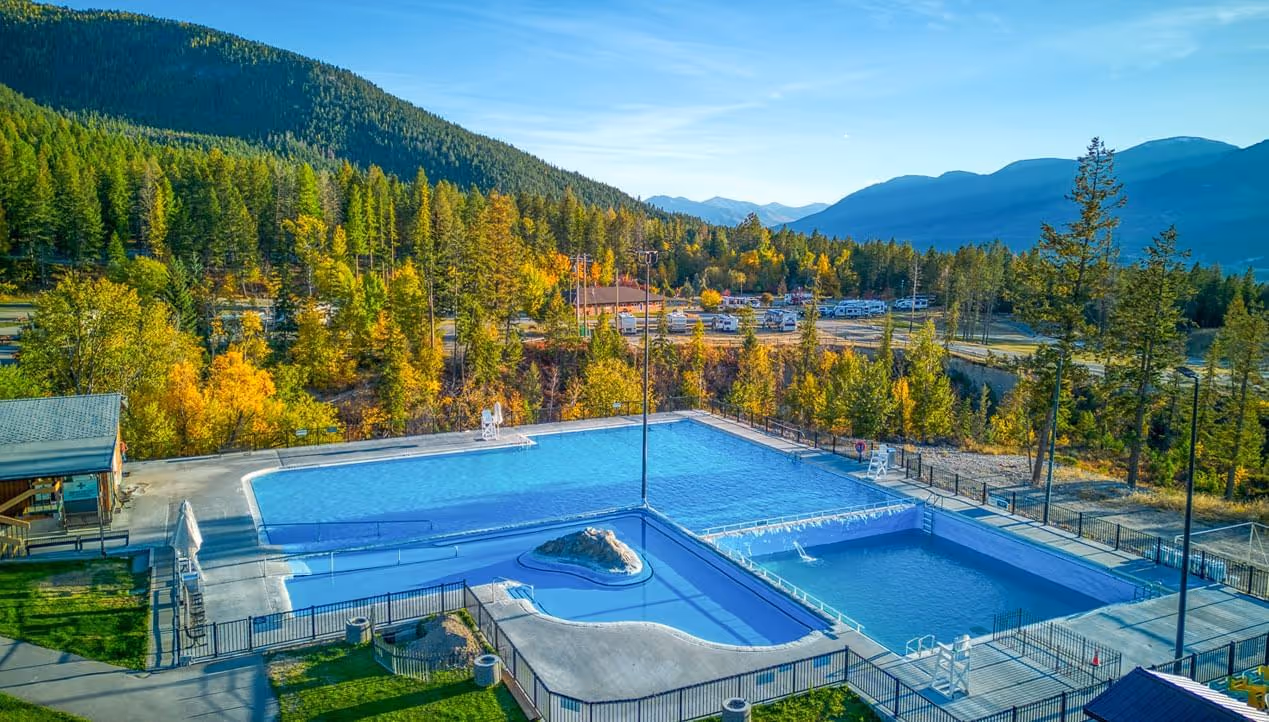 Fairmont-Hot-Springs-Resort-Canada-2-British-Columbia-property2.jpg