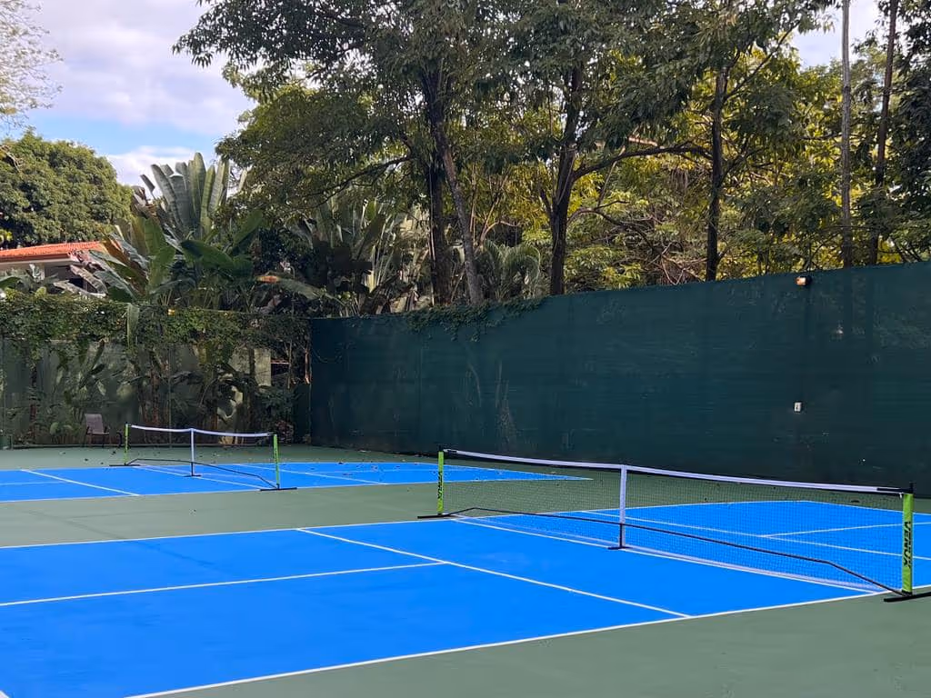 Parador-Nature-Resort-and-Spa-Puerto-Rico-2-Puntarenas-court1.jpg