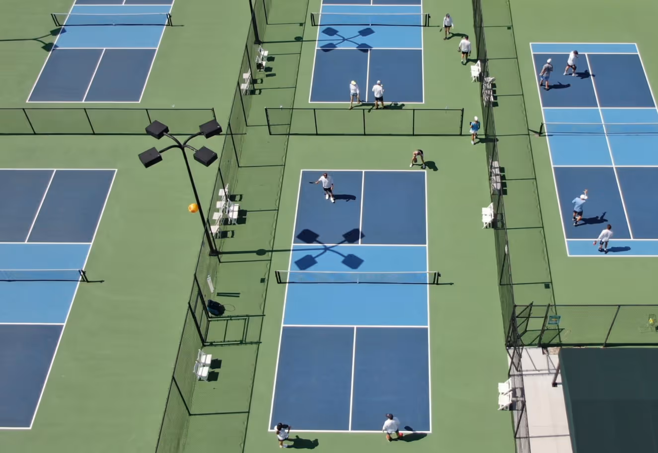 PGA-National-Resort-USA-6-Florida-court1.jpg
