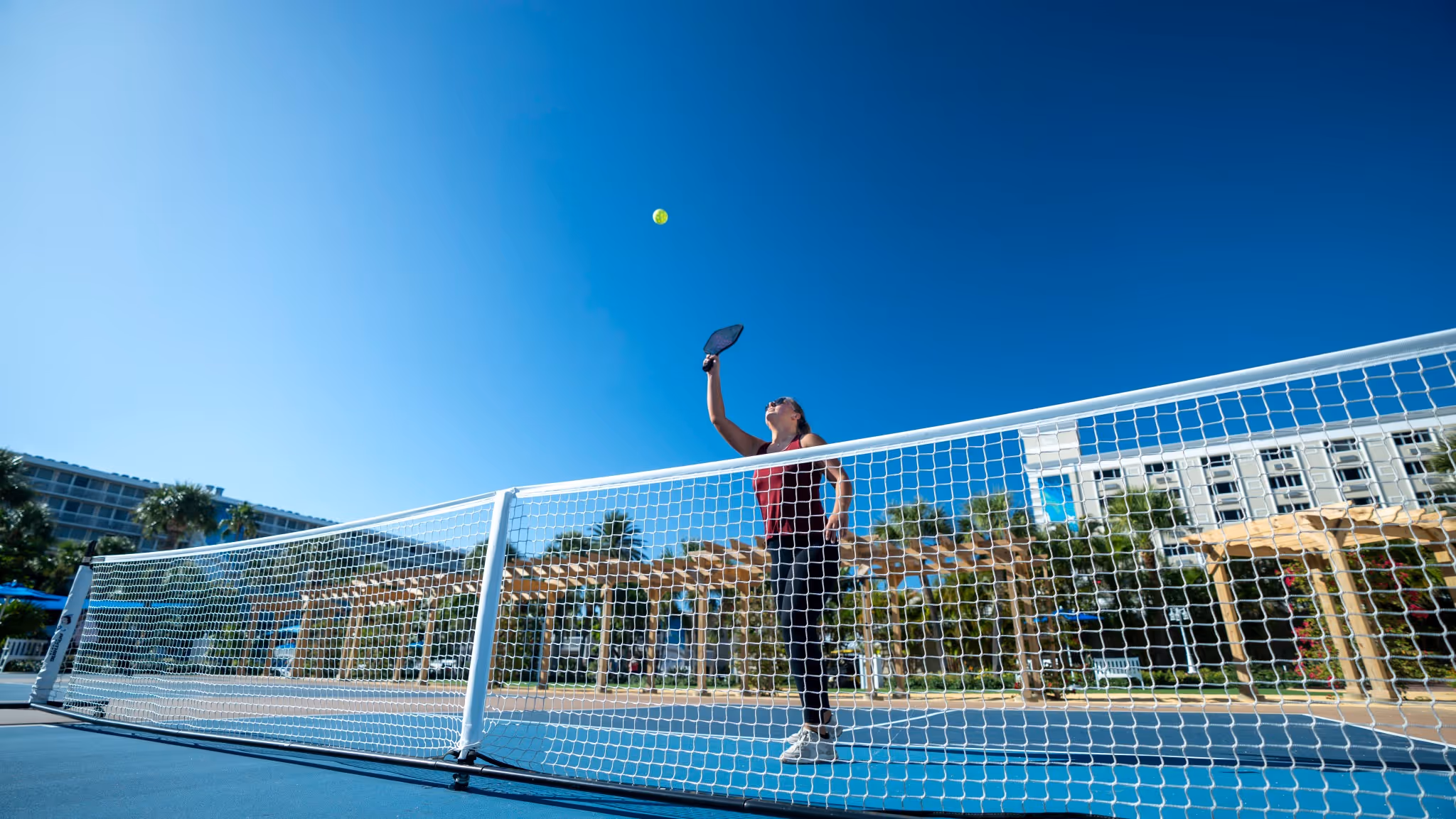 Island-Grand-at-TradeWinds-USA-3-Florida-court2.jpg