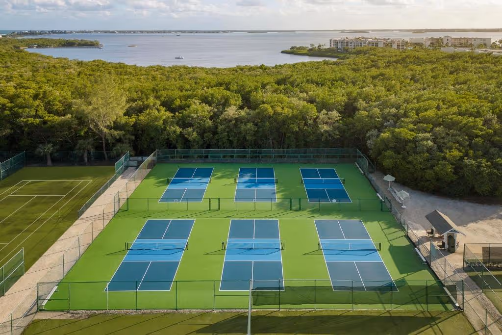 Marriott-Hutchinson-Island-Resort-Beach-Villas,-Golf -Marina-USA-6-Florida-hero.jpg