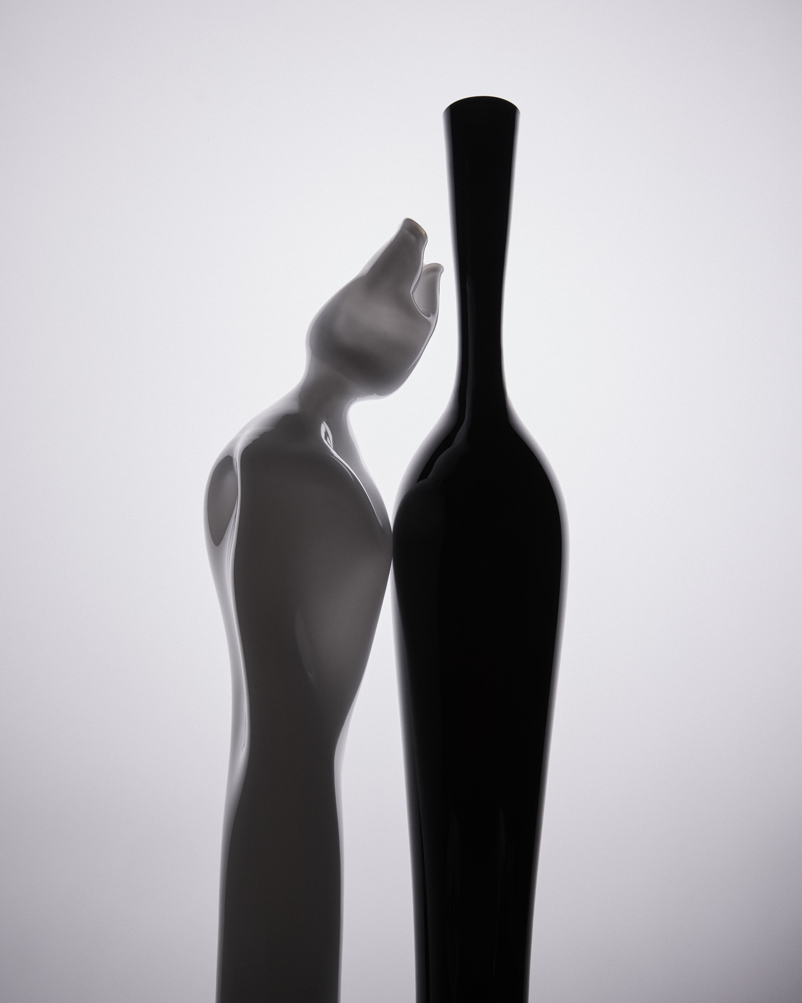 Pièces en verre soufflé noir et blanc — Maison BVM