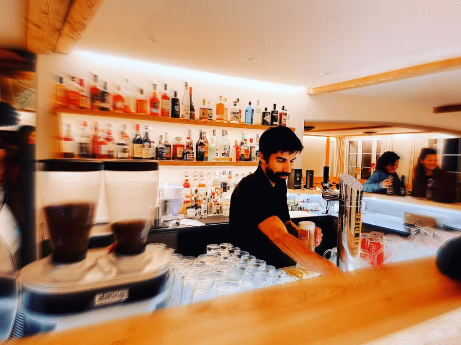 Restaurant About - Hotel Webflow Template