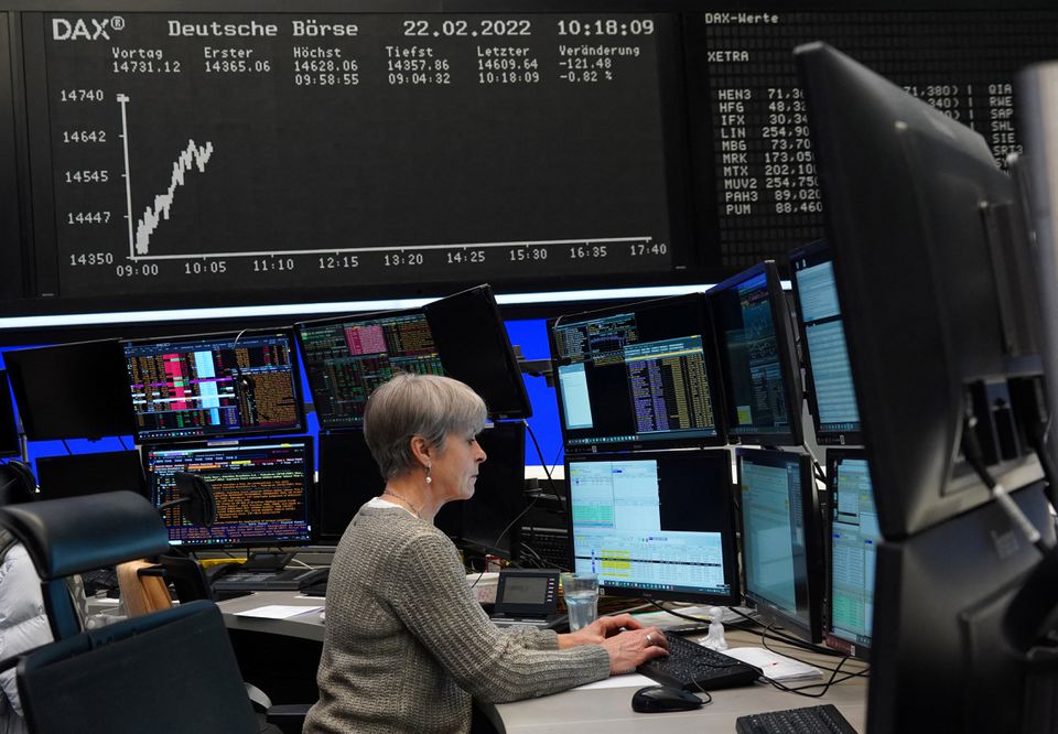 Stocks slump, oil rips past US$100 as Russia invades Ukraine