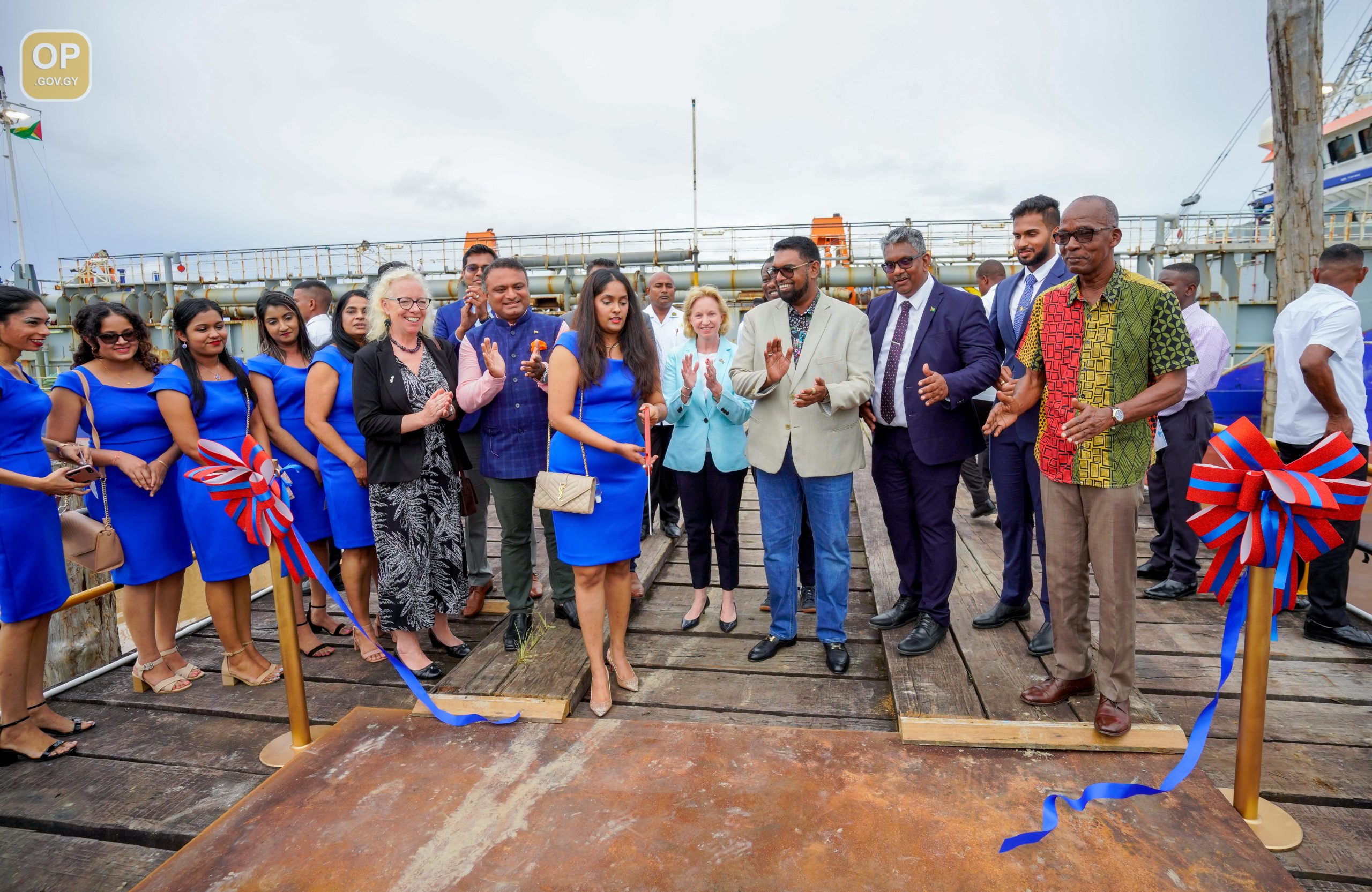 ‘Think international’ - President tells local businesses, companies