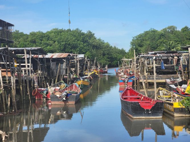 Compensation for fisherfolk as dredging continues for V/Hoop Shore Base