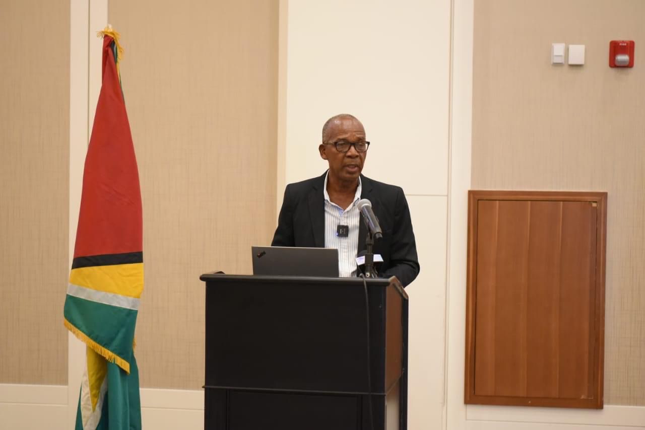 Labour Minister warns oil and gas recruitment companies over unethical employment