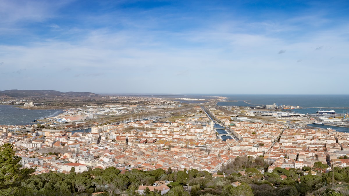 Vue panoramique de Sète et de sa baie, Hérault
