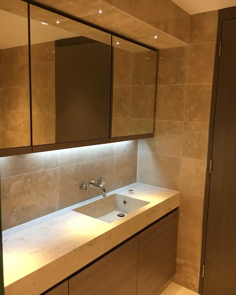 Blackfriars · Fitted vanity and mirrored storage — installation photographs