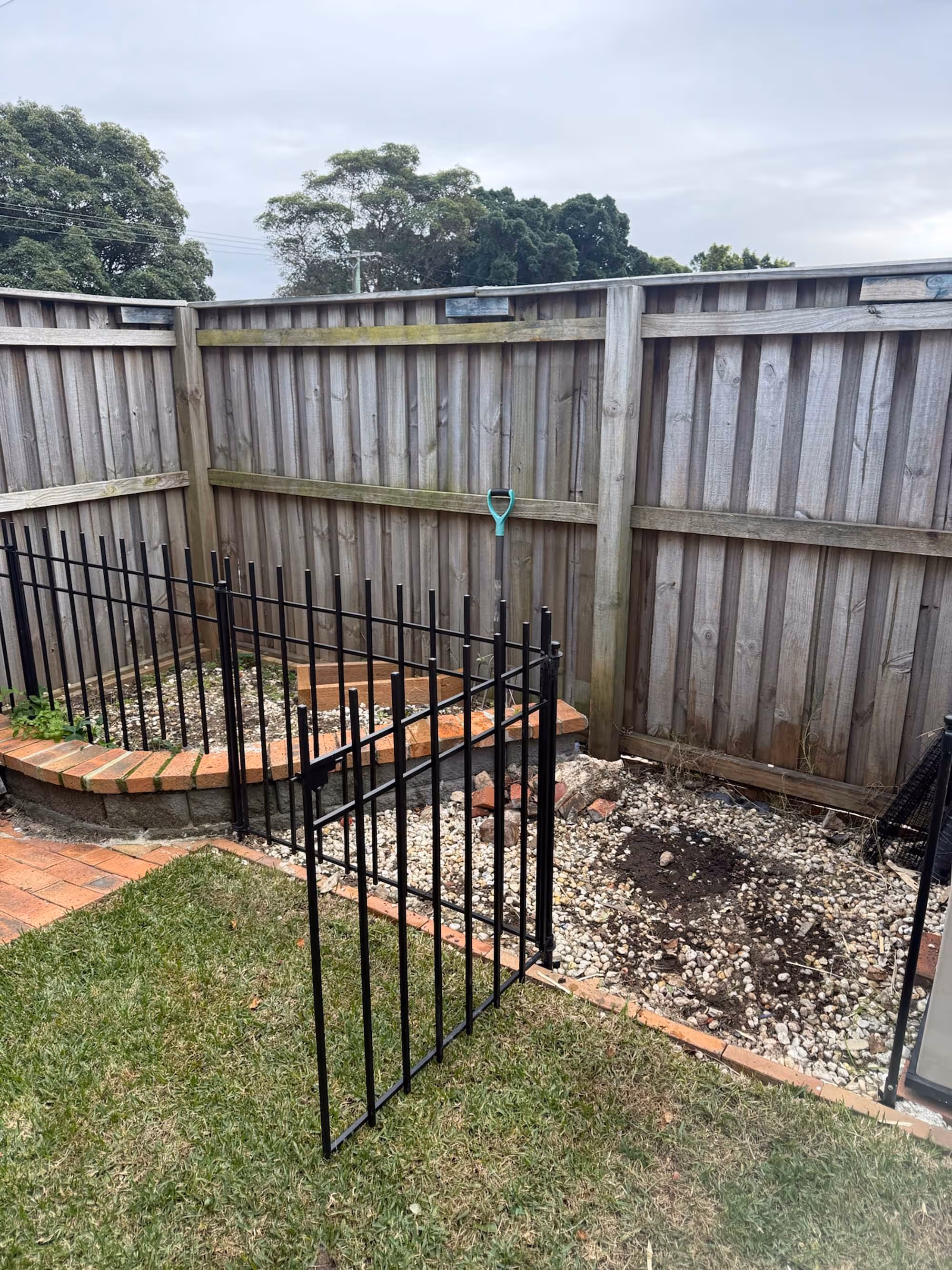 Tidy junk free garden