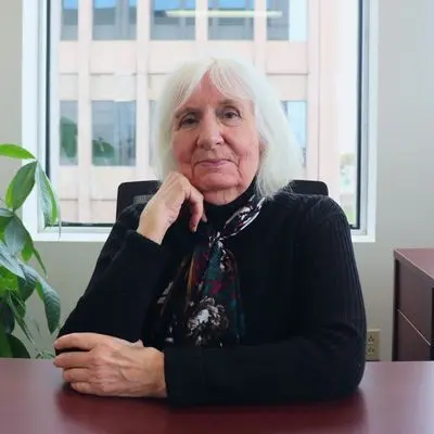 Brenda Delaney, Animatrice aux ateliers d'anglais