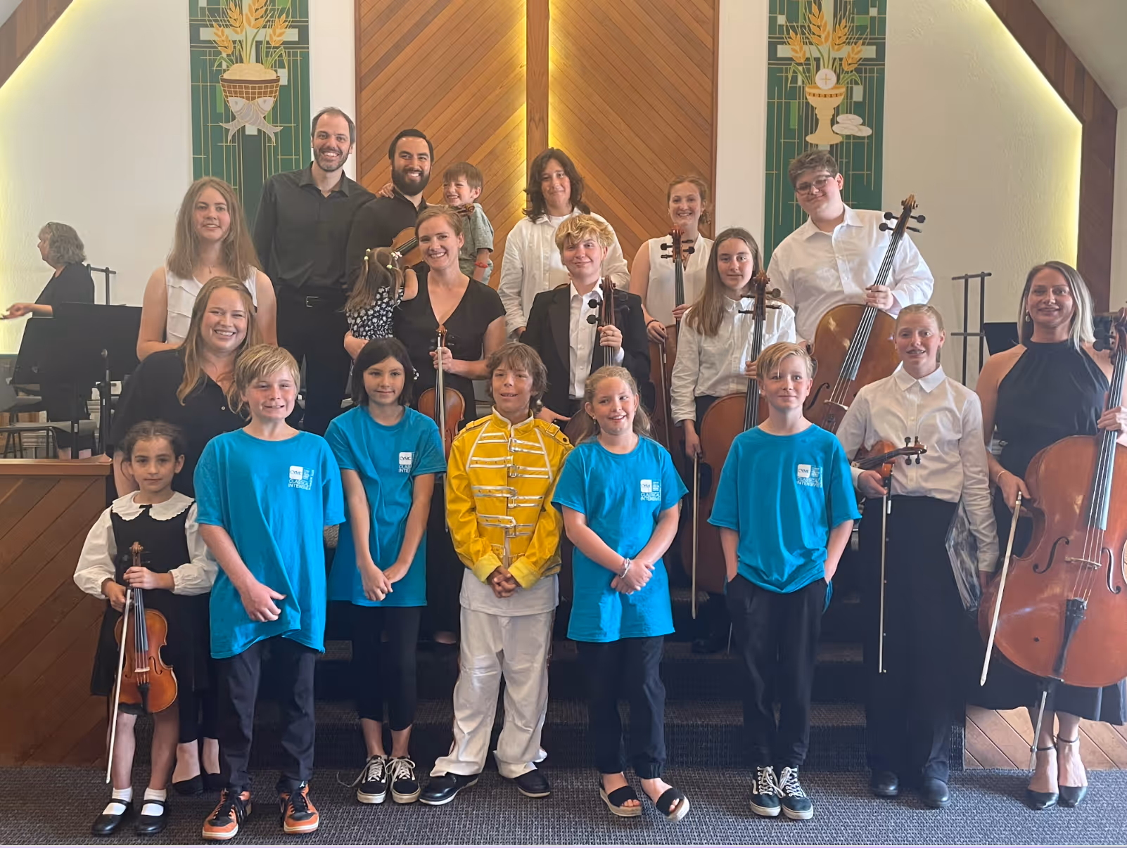 image of band rehearsing