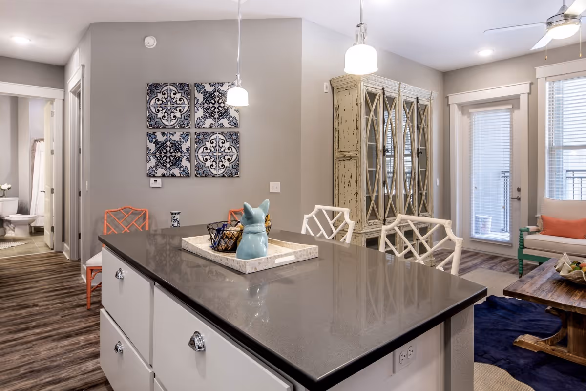 Quartz kitchen and bathroom countertops