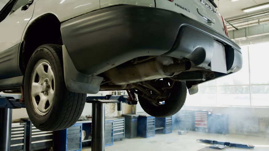 common causes of automotive lift downtime