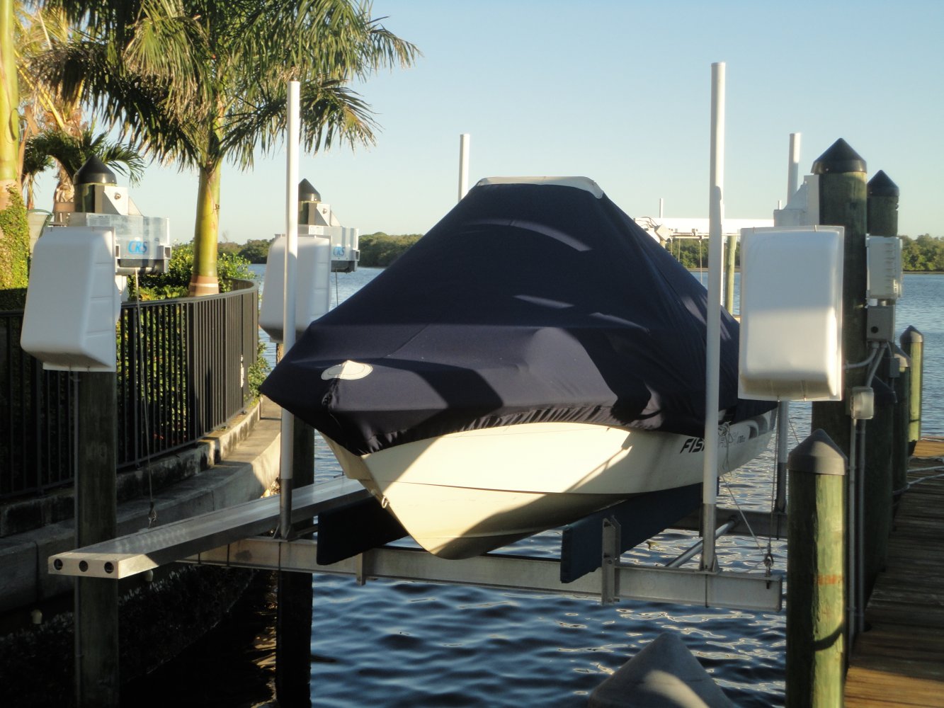 10,000 lb Beamless Maxi Lift with CRS