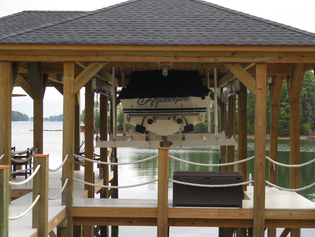 4-piling Sidemount (Rear View)