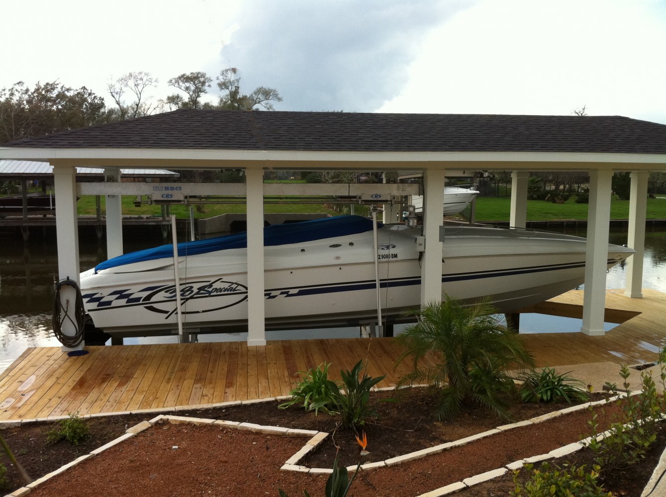 16,000 lb Custom Concept CRS Sidemount Lift (6-Piling)