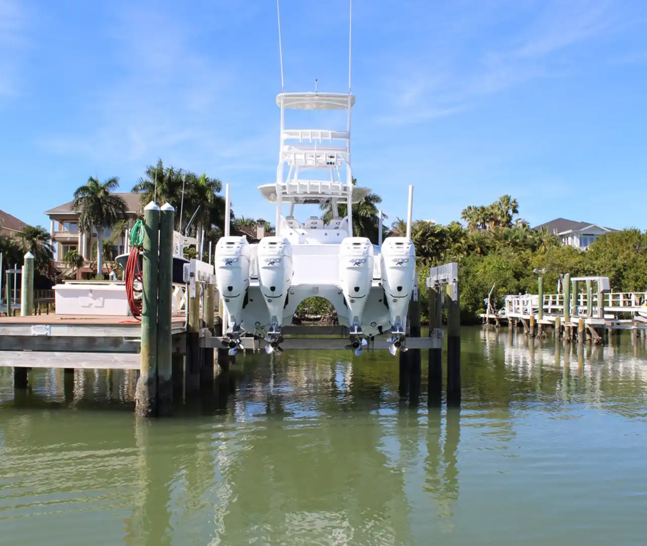 25,000 lb Concept CRS Lift 8-piling