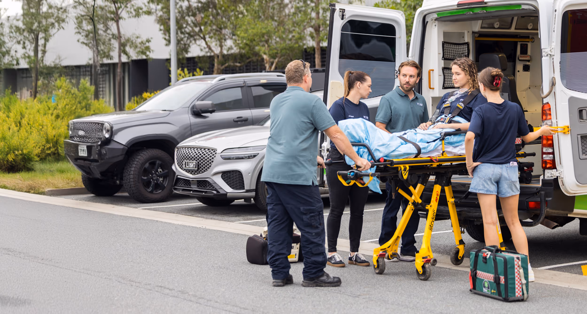 How to Become an EMT in Australia