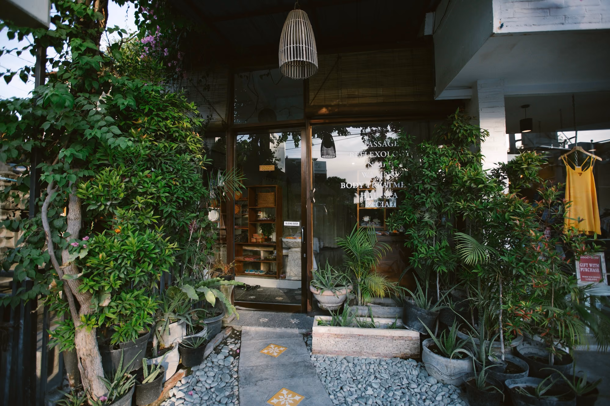 Pressure. recovery and sports massage studio in Pererenan, Canggu