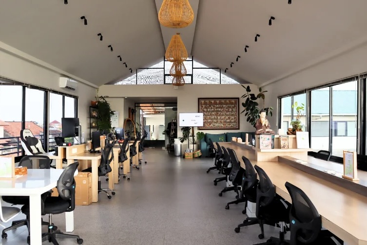 PUCO Rooftop coworking in Canggu, Bali