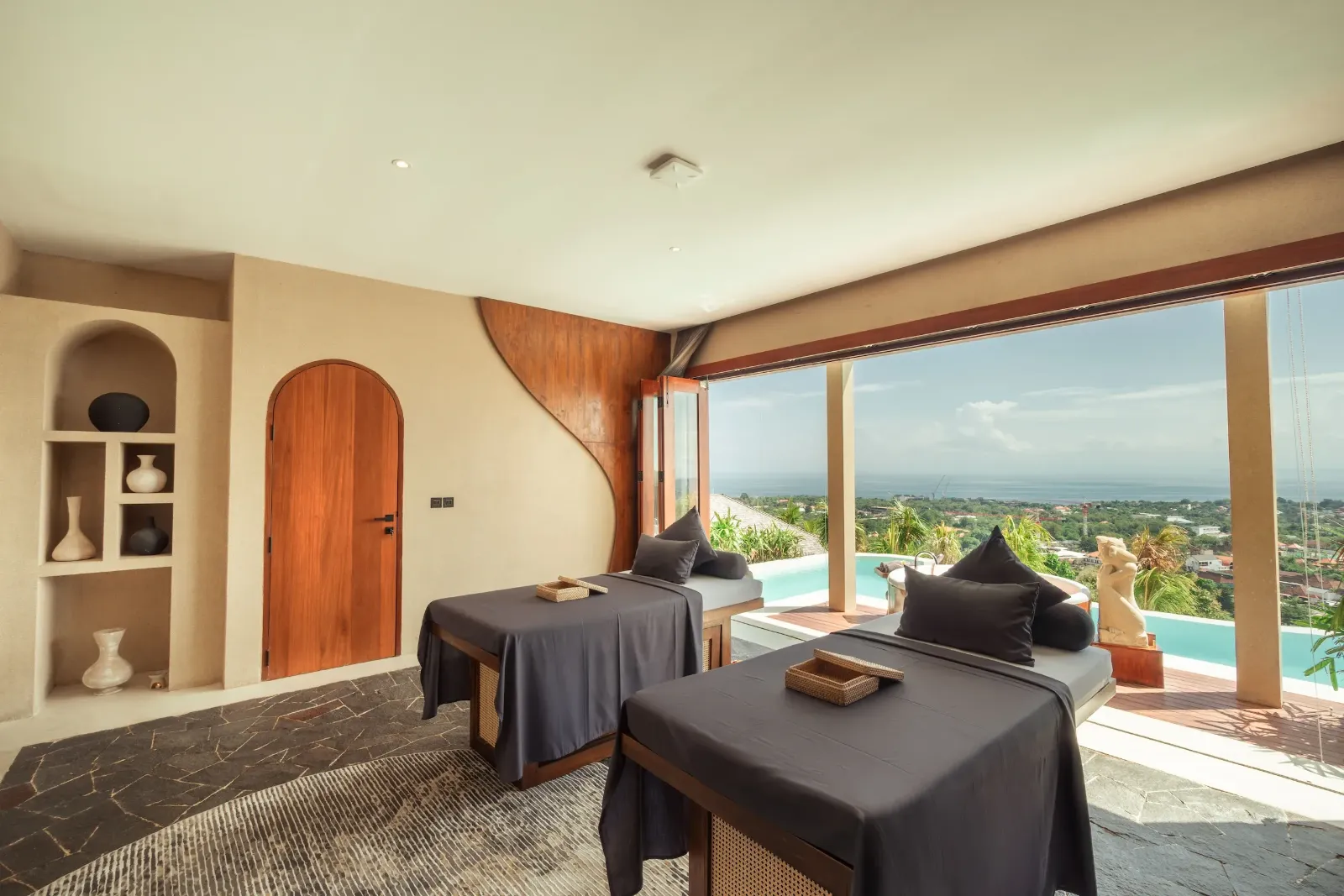Ocean-view massage room at an Uluwatu spa looking out over the Indian Ocean