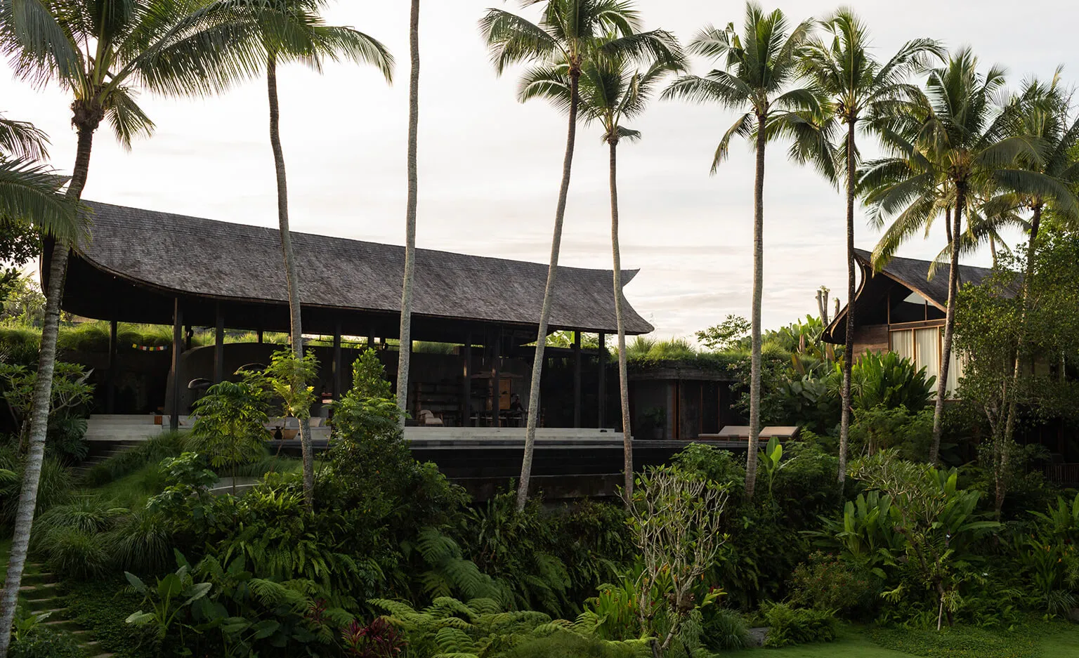 Uma Jiwa main house in Bali by Earth Lines Architects