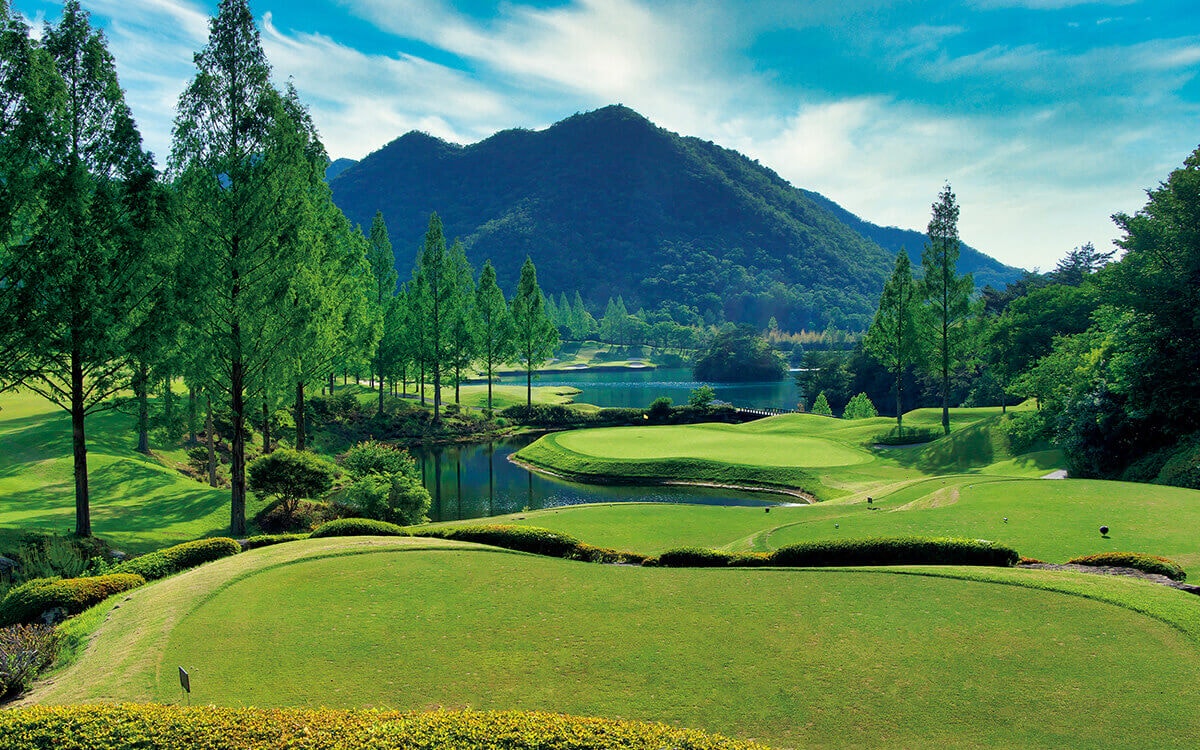 International golf tour - Australia - Japan