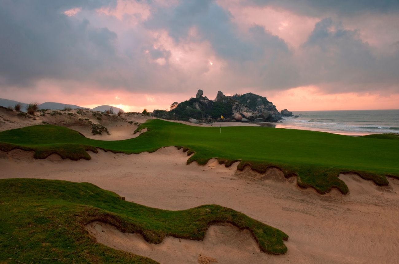 International golf tour - Australia - China