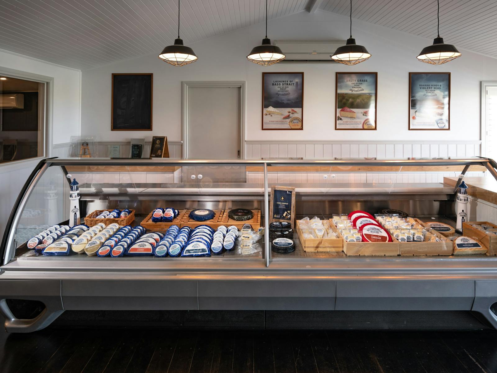 King Island-hosted-2 ball teams event-ocean dunes-cape wickham-2027